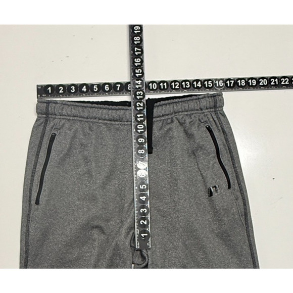 Russell Sweatpants Mens Medium 32-34 Gray Fleece Elastic Waist Actual 32X30 - Picture 3 of 10